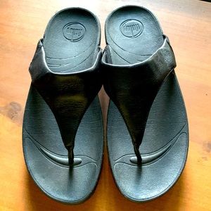 FitFlop black sandals. Great condition. Size 9